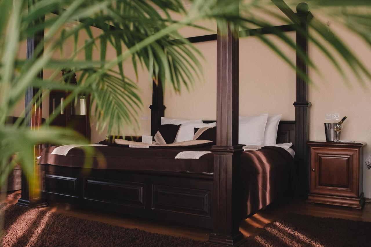 Aivengo Hotel Kolodenka Bagian luar foto
