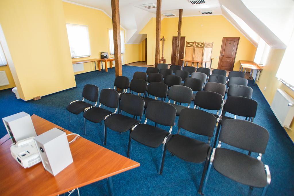 Aivengo Hotel Kolodenka Bagian luar foto