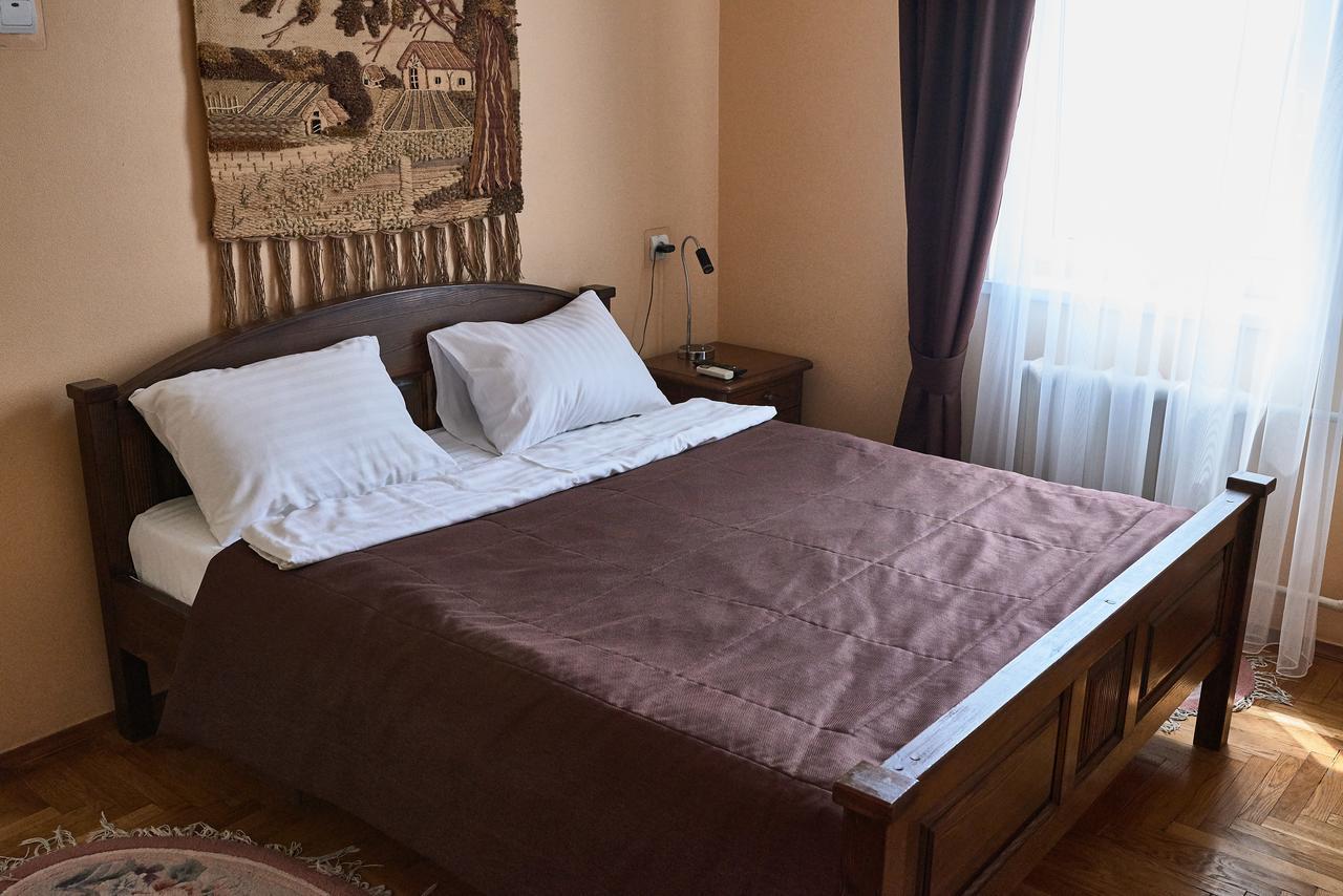 Aivengo Hotel Kolodenka Bagian luar foto