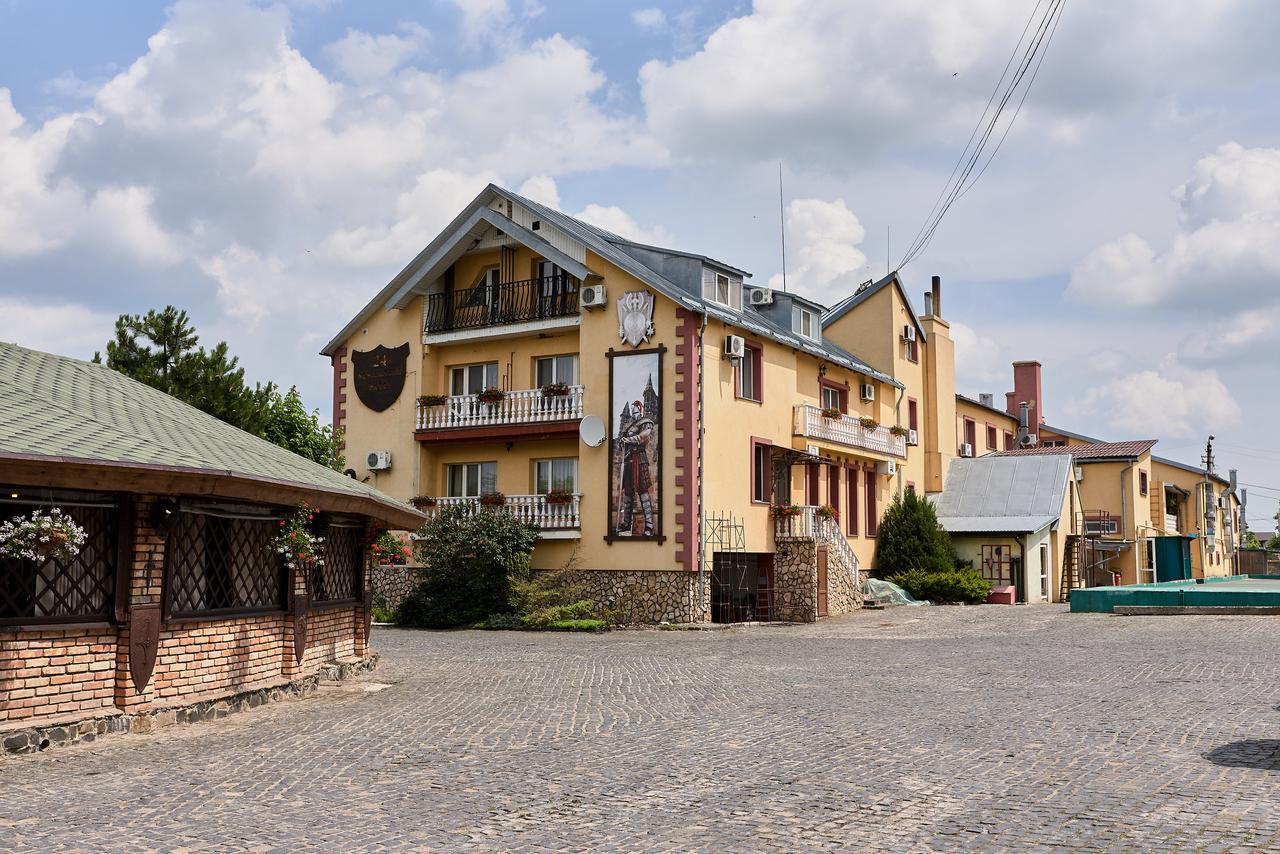 Aivengo Hotel Kolodenka Bagian luar foto