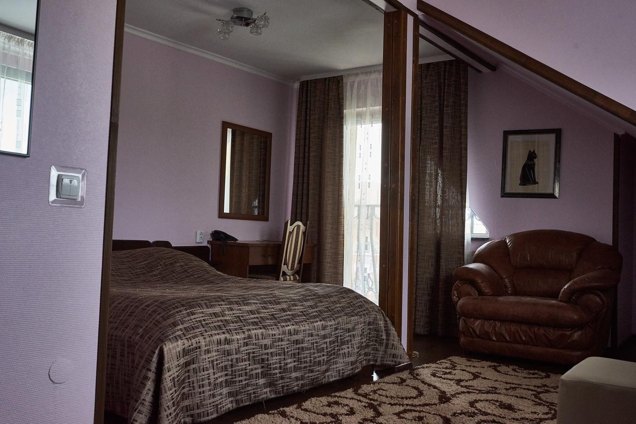 Aivengo Hotel Kolodenka Bagian luar foto