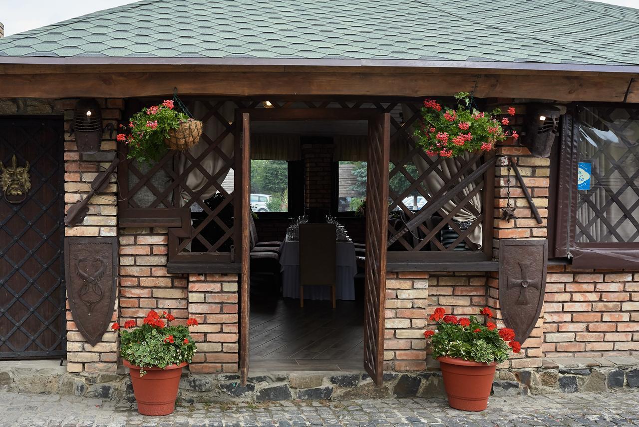 Aivengo Hotel Kolodenka Bagian luar foto